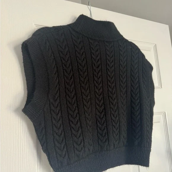 Vici Black Cable Knit Women's Sweater - Picture 7 of 7
